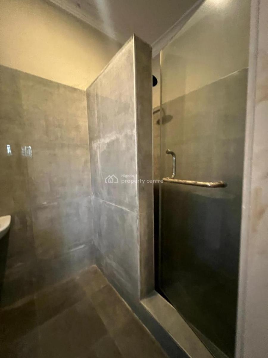 Spacious 3 Bedroom  Apartment in a Serene Environment., Ikota, Lekki, Lagos, Flat / Apartment for Sale
