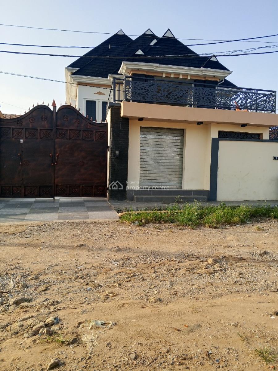 Luxury Newly Built 2 Bedroom, Bucknor Estate Jakande Axis, Isolo, Lagos, Flat / Apartment for Rent