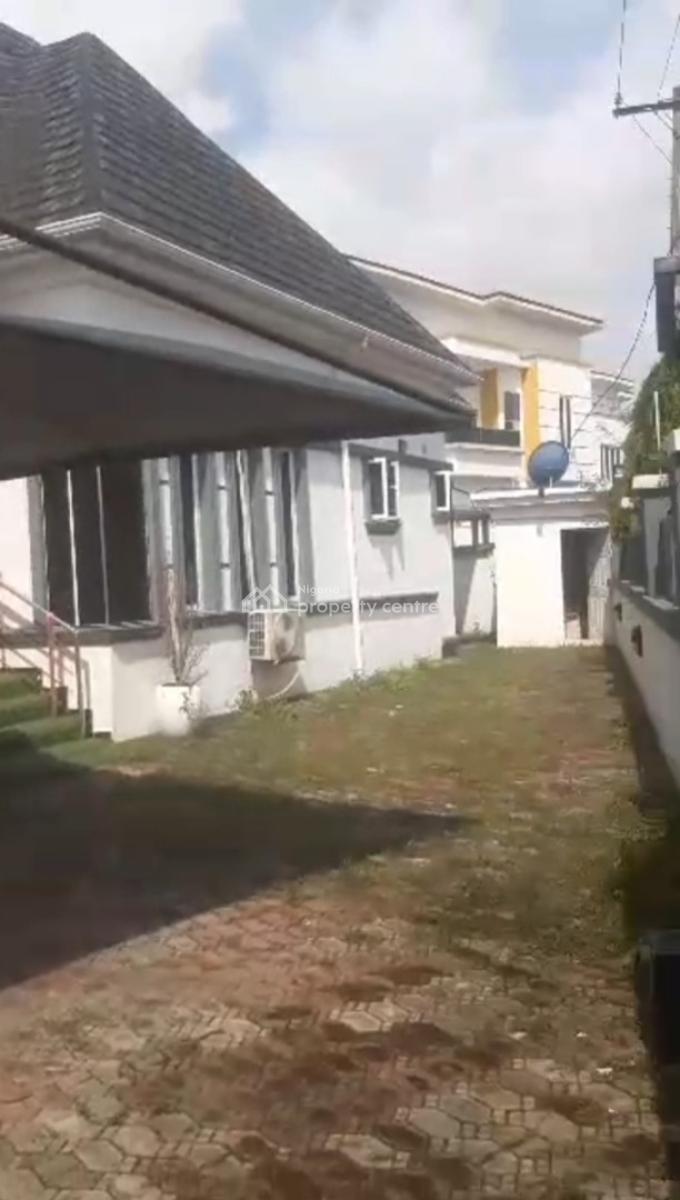 Luxury 3 Bedroom Detached Bungalow with Bq, Thomas Estate, Ajah, Lagos, Detached Bungalow for Rent