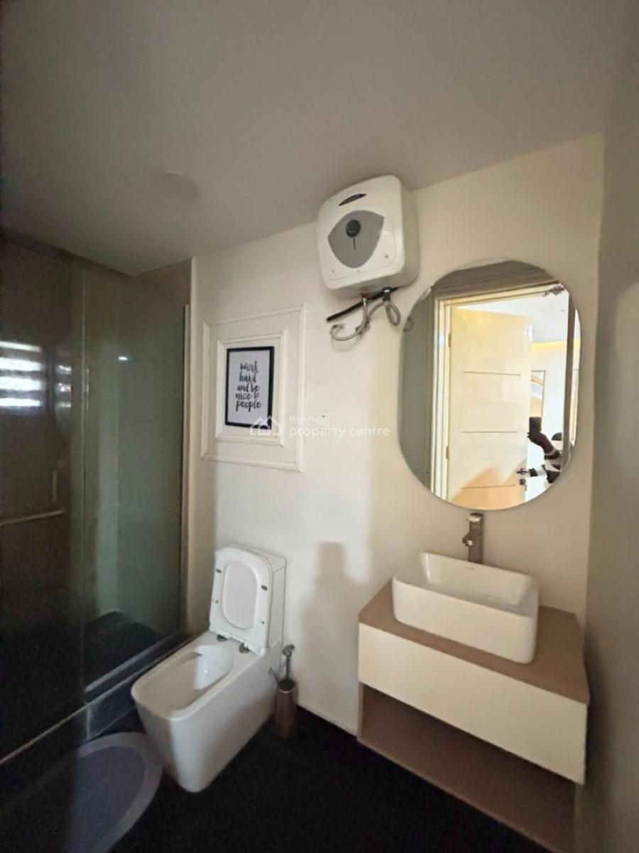 Beautiful 3 Bedroom Apartment with Bq and Swimming Pool, Victoria Island (vi), Lagos, Flat / Apartment for Rent