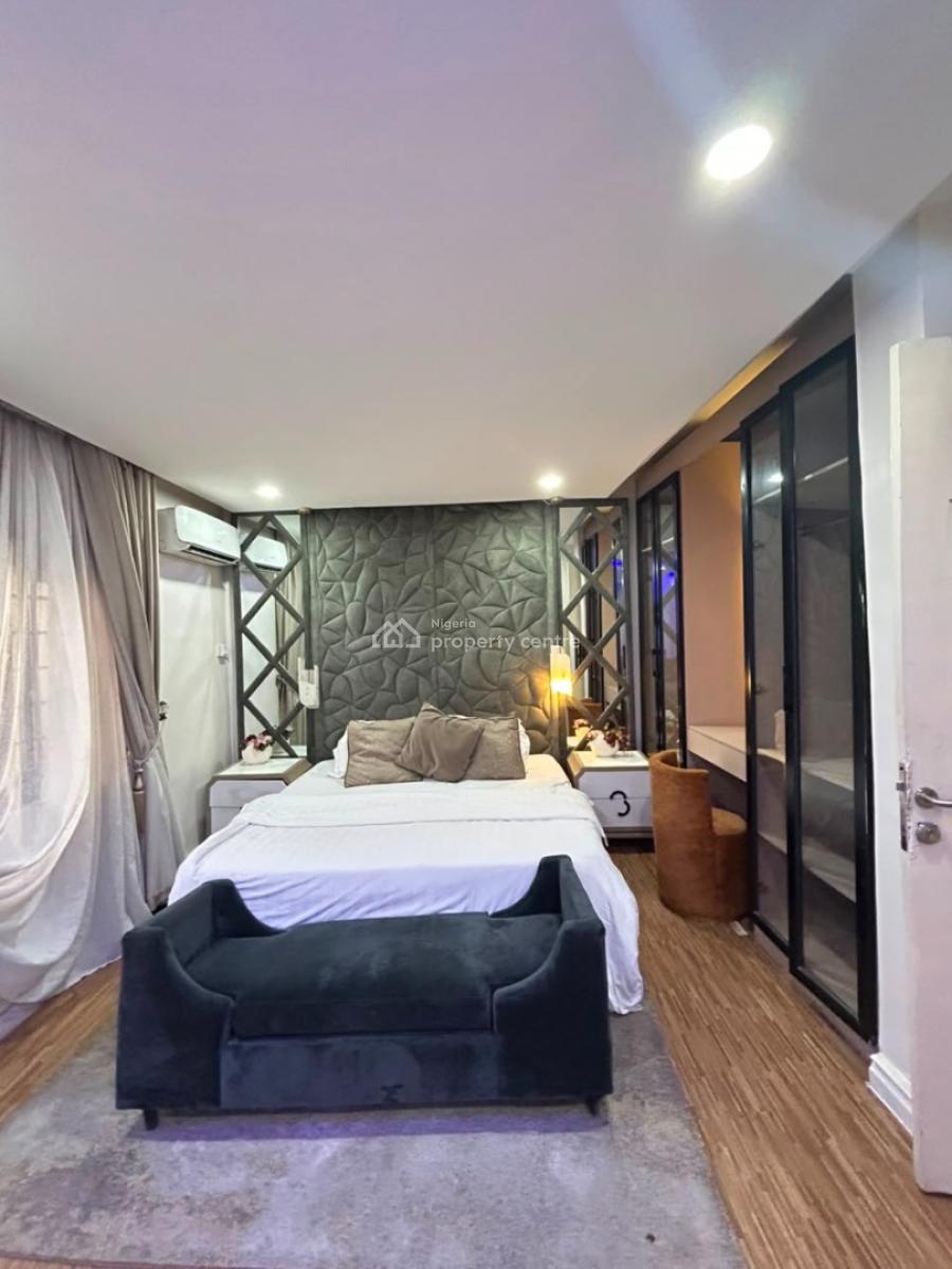 Beautiful 3 Bedroom Apartment with Bq and Swimming Pool, Victoria Island (vi), Lagos, Flat / Apartment for Rent