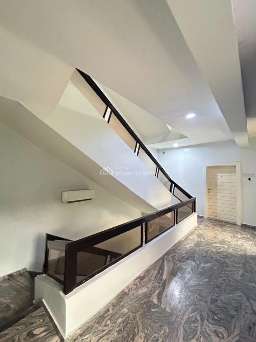 Beautiful 3 Bedroom Apartment with Bq and Swimming Pool, Victoria Island (vi), Lagos, Flat / Apartment for Rent