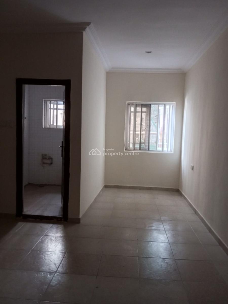 Clean Self Serviced 2bedroom Flat, New Road Alpha Beach Road, Lekki, Lagos, Flat / Apartment for Rent