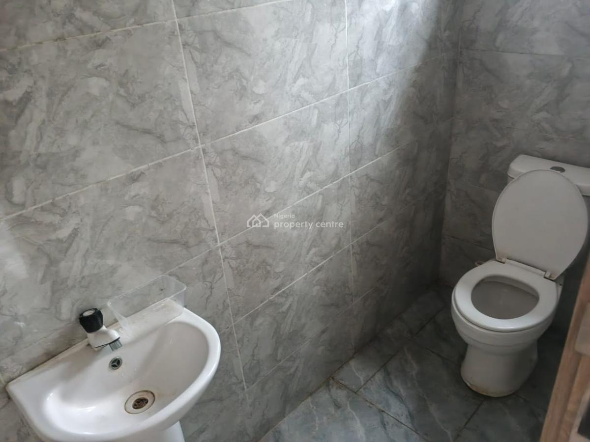 Beautiful Newly Built Miniflat Duplex in Lekki Phase 2, Salem Ikate Lekki Phase 2, Lekki, Lagos, Mini Flat (room and Parlour) for Rent