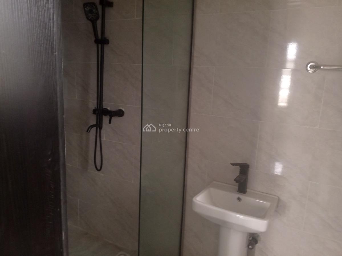 Tastefully Finished 2 Bedroom Flat, Fo1, Fo1 Layout, Kubwa, Abuja, Flat / Apartment for Rent