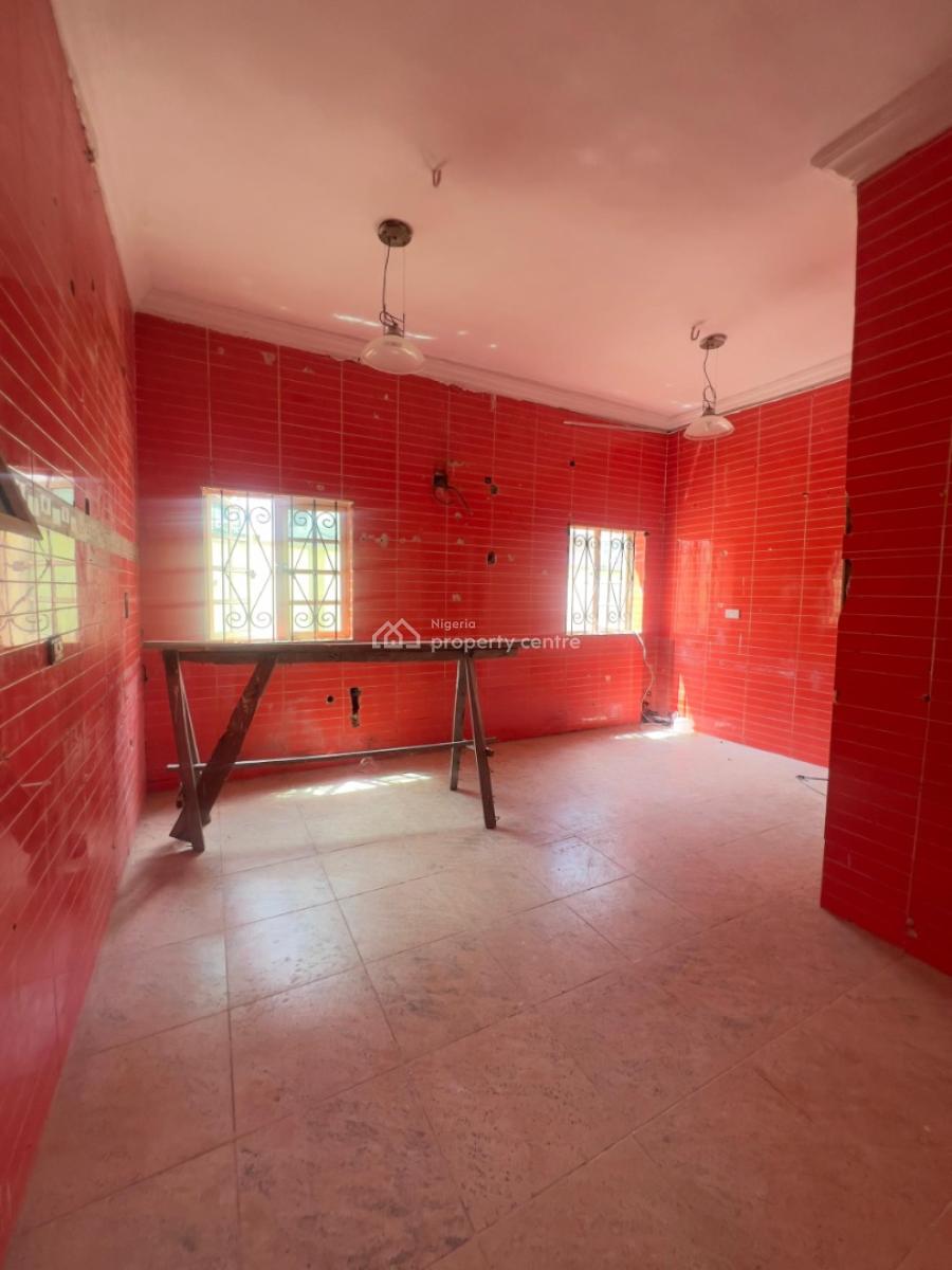 Spacious 5 Bedroom Semi Detached Duplex with Bq, Lekki Phase 1, Lekki, Lagos, Semi-detached Duplex for Rent