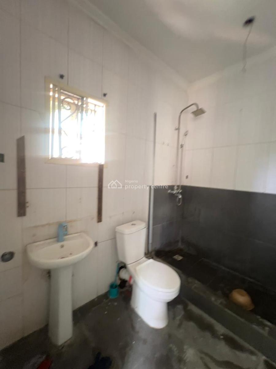 Spacious 5 Bedroom Semi Detached Duplex with Bq, Lekki Phase 1, Lekki, Lagos, Semi-detached Duplex for Rent