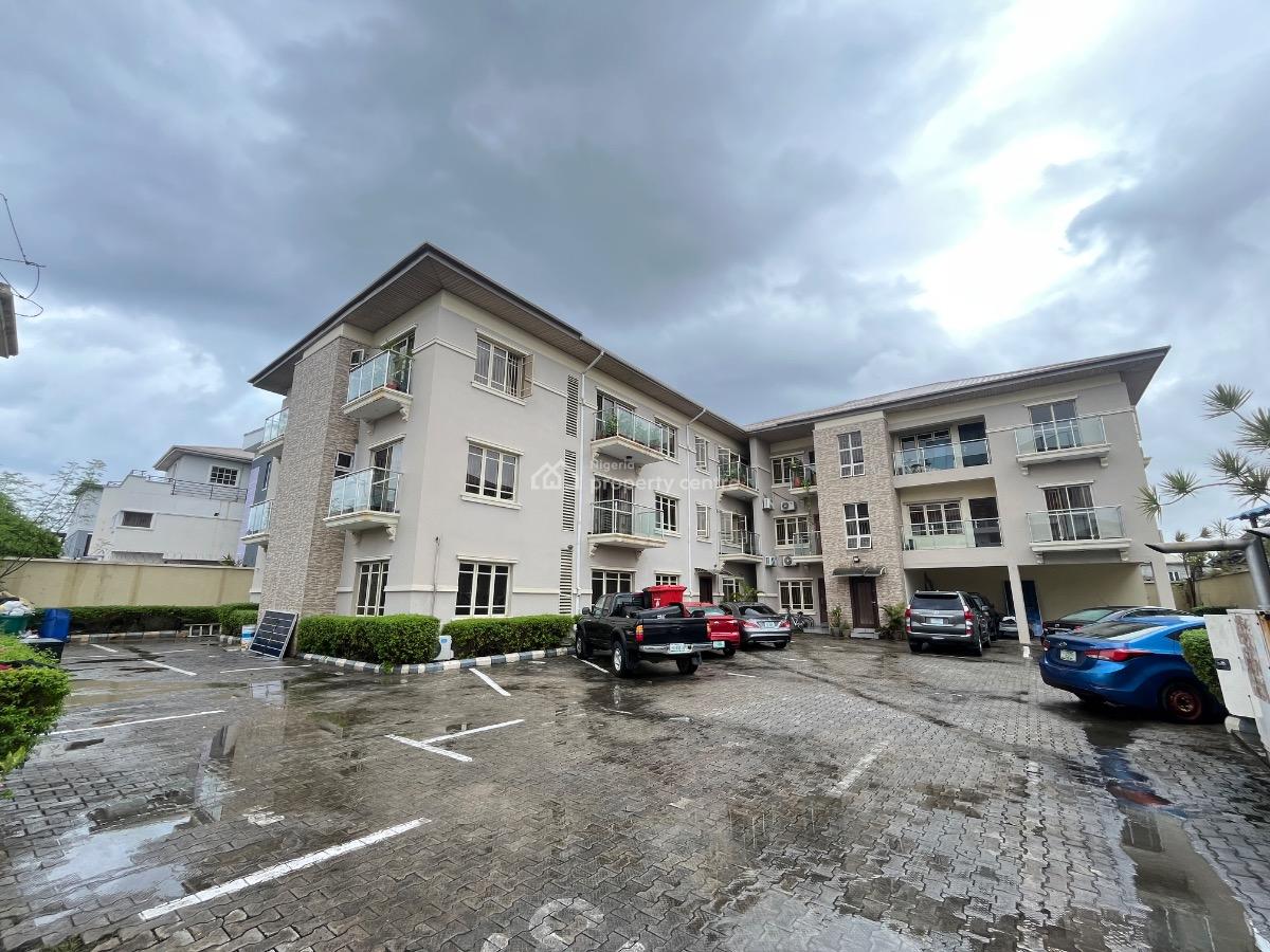 Ground Floor 3 Bedroom Apartments in a Secured Estate, Lekki Right, Lekki Phase 1, Lekki, Lagos, Flat / Apartment for Rent