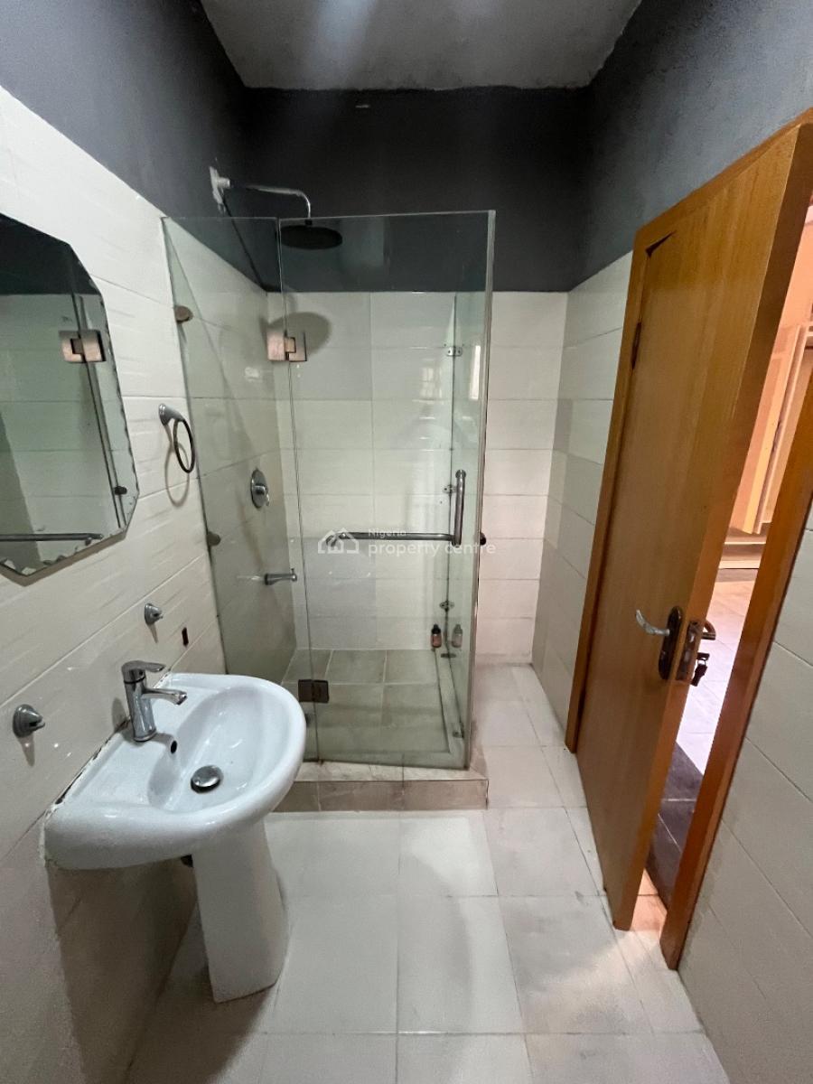 Ground Floor 3 Bedroom Apartments in a Secured Estate, Lekki Right, Lekki Phase 1, Lekki, Lagos, Flat / Apartment for Rent