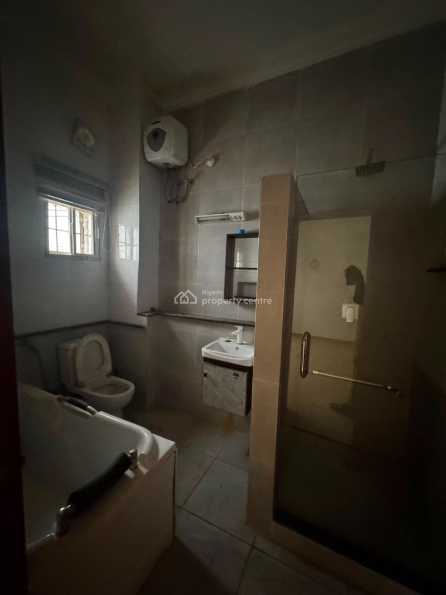 Fully Serviced 3 Bedroom Flat, in The Heart of Katampe, Katampe Extension, Katampe, Abuja, Flat / Apartment for Rent