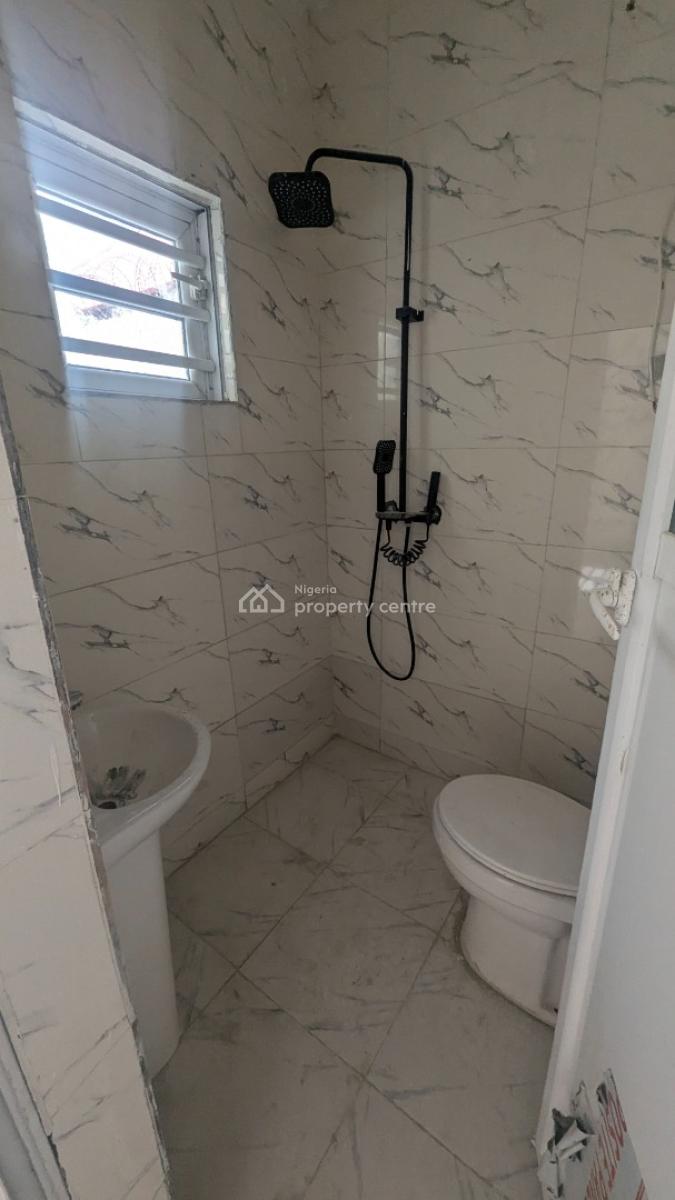 3 Bedroom Bungalow, Abraham Adesanya Estate Ajah, Ajah, Lagos, Semi-detached Bungalow for Sale