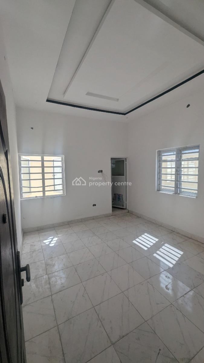 3 Bedroom Bungalow, Abraham Adesanya Estate Ajah, Ajah, Lagos, Semi-detached Bungalow for Sale