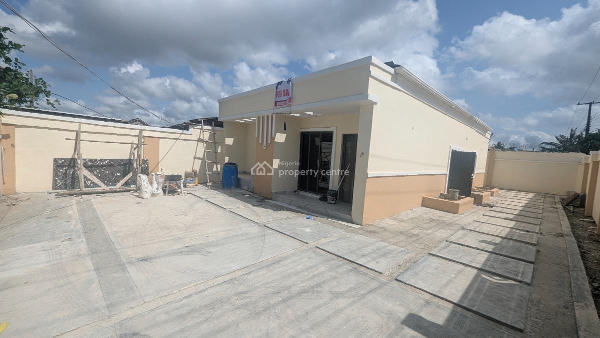 3 Bedroom Bungalow, Abraham Adesanya Estate Ajah, Ajah, Lagos, Semi-detached Bungalow for Sale