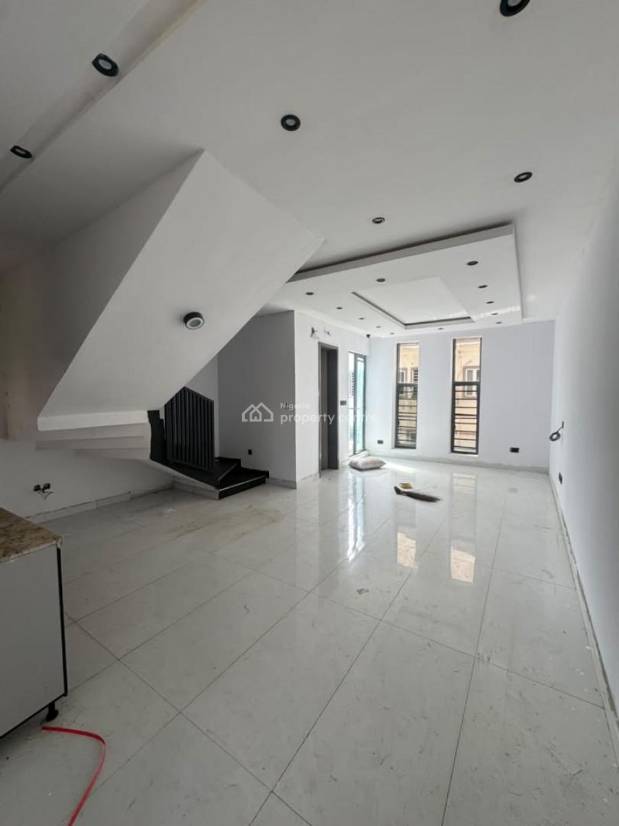 Beautiful 2 Bedroom Terrace Duplex, Ologolo, Ologolo, Lekki, Lagos, Terraced Duplex for Rent