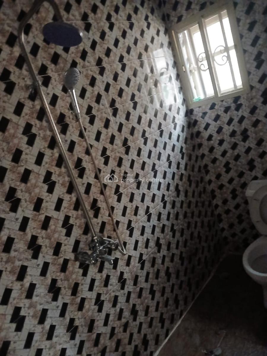 Clean and Spacious Mini Flat, Lekki Scheme 2 Estate., Lekki, Lagos, Mini Flat (room and Parlour) for Rent