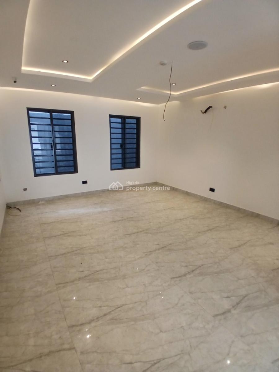 4, Lekki Phase 1, Lekki, Lagos, Terraced Duplex for Rent