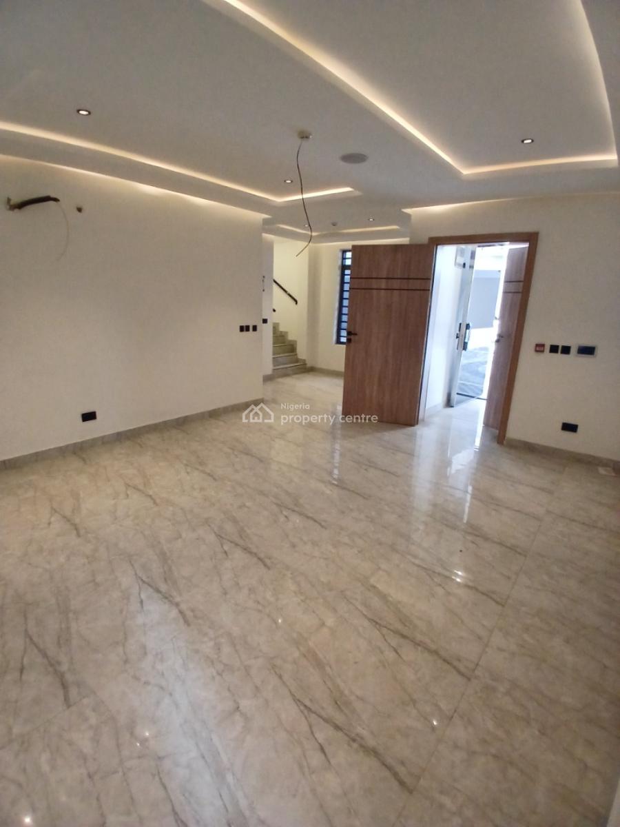 4, Lekki Phase 1, Lekki, Lagos, Terraced Duplex for Rent