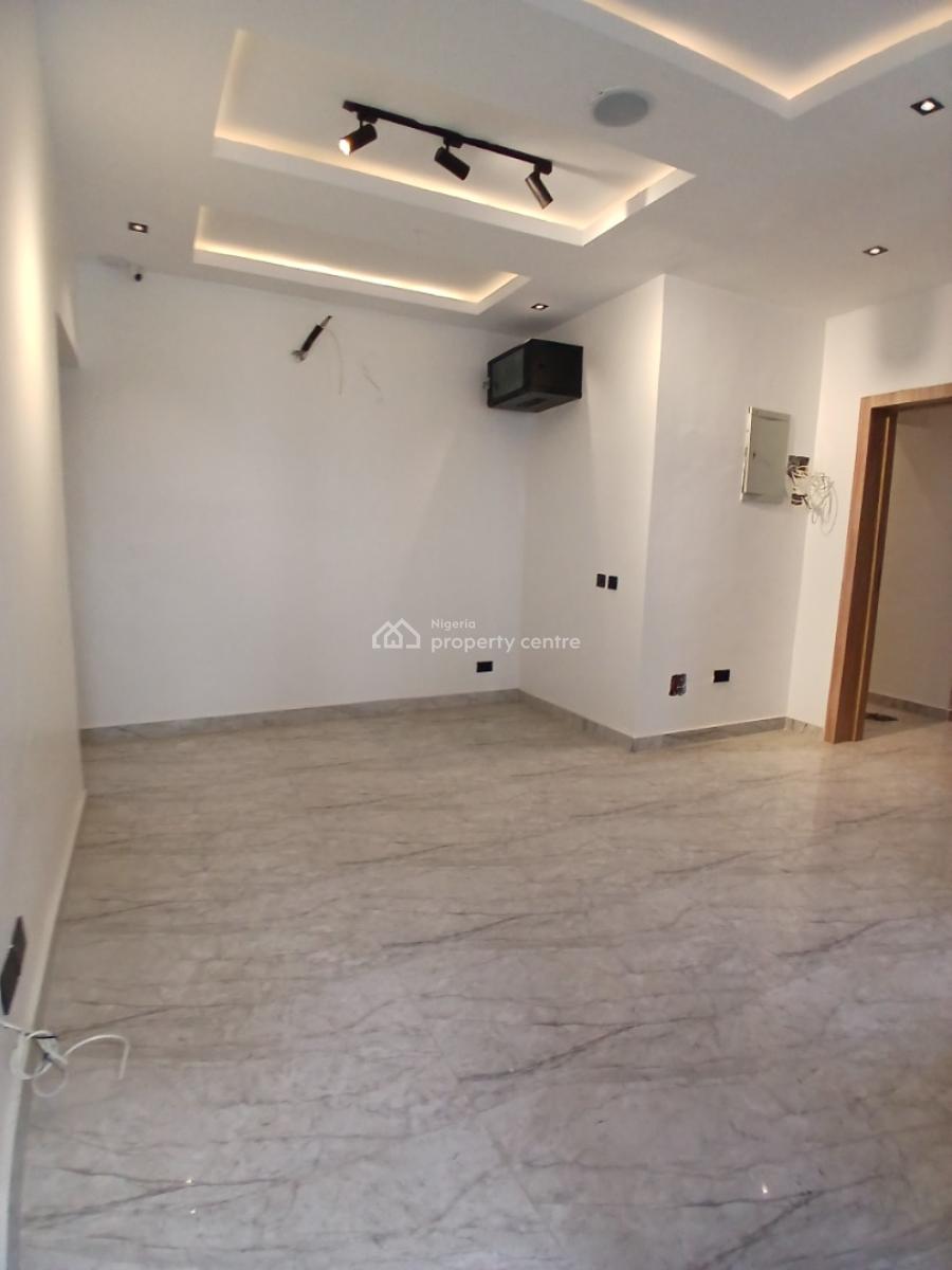 4, Lekki Phase 1, Lekki, Lagos, Terraced Duplex for Rent