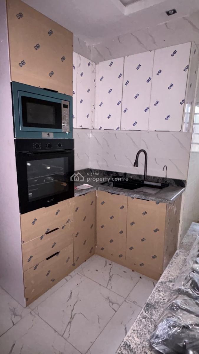 2 Bedroom Luxury Apartment, 41a Aggrey Road, Gra, Yaba, Lagos, Block of Flats for Sale