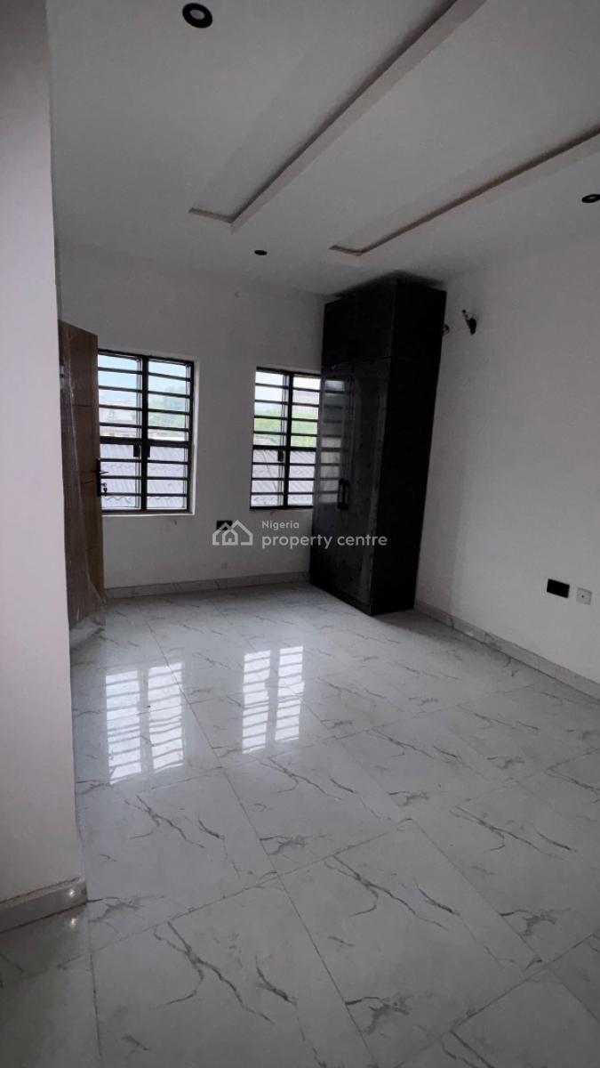 2 Bedroom Luxury Apartment, 41a Aggrey Road, Gra, Yaba, Lagos, Block of Flats for Sale