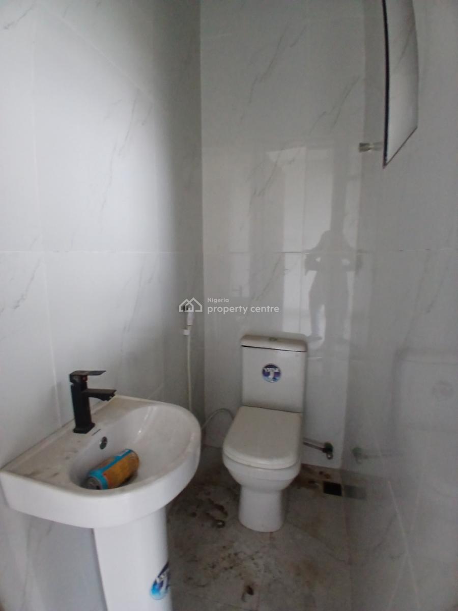 2, Lekki Phase 1, Lekki, Lagos, Flat / Apartment for Rent
