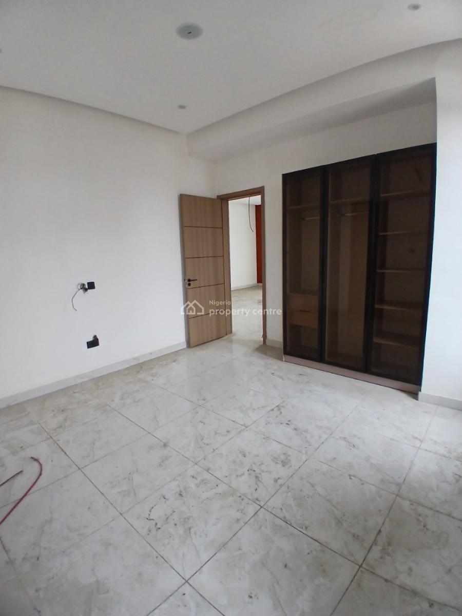 2, Lekki Phase 1, Lekki, Lagos, Flat / Apartment for Rent