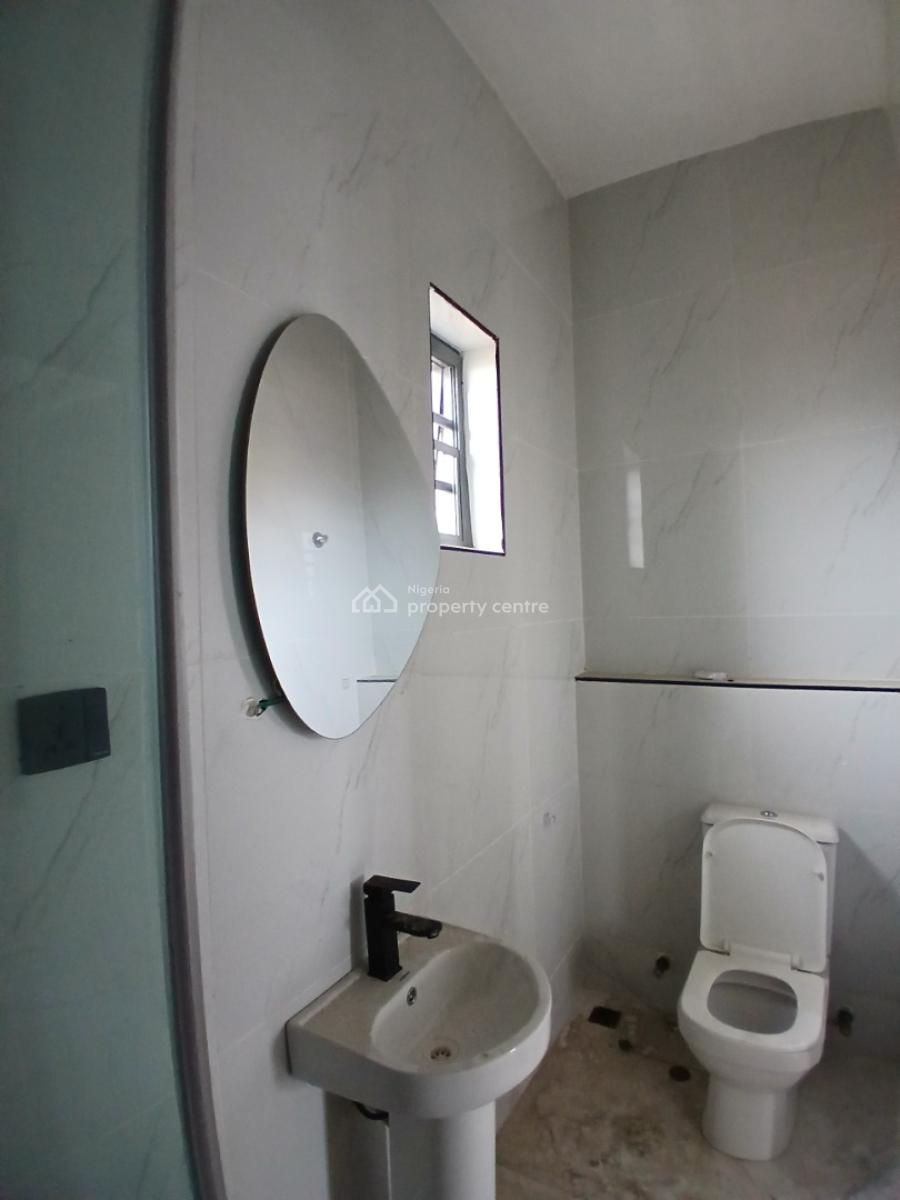 2, Lekki Phase 1, Lekki, Lagos, Flat / Apartment for Rent