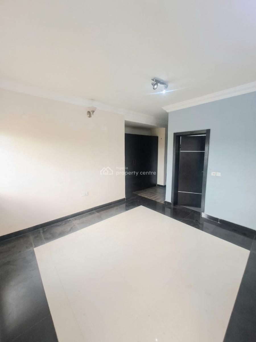 Well Built 3 Bedroom Apartment in a Gated Estate, Ikate, Lekki, Lagos, Flat / Apartment for Rent