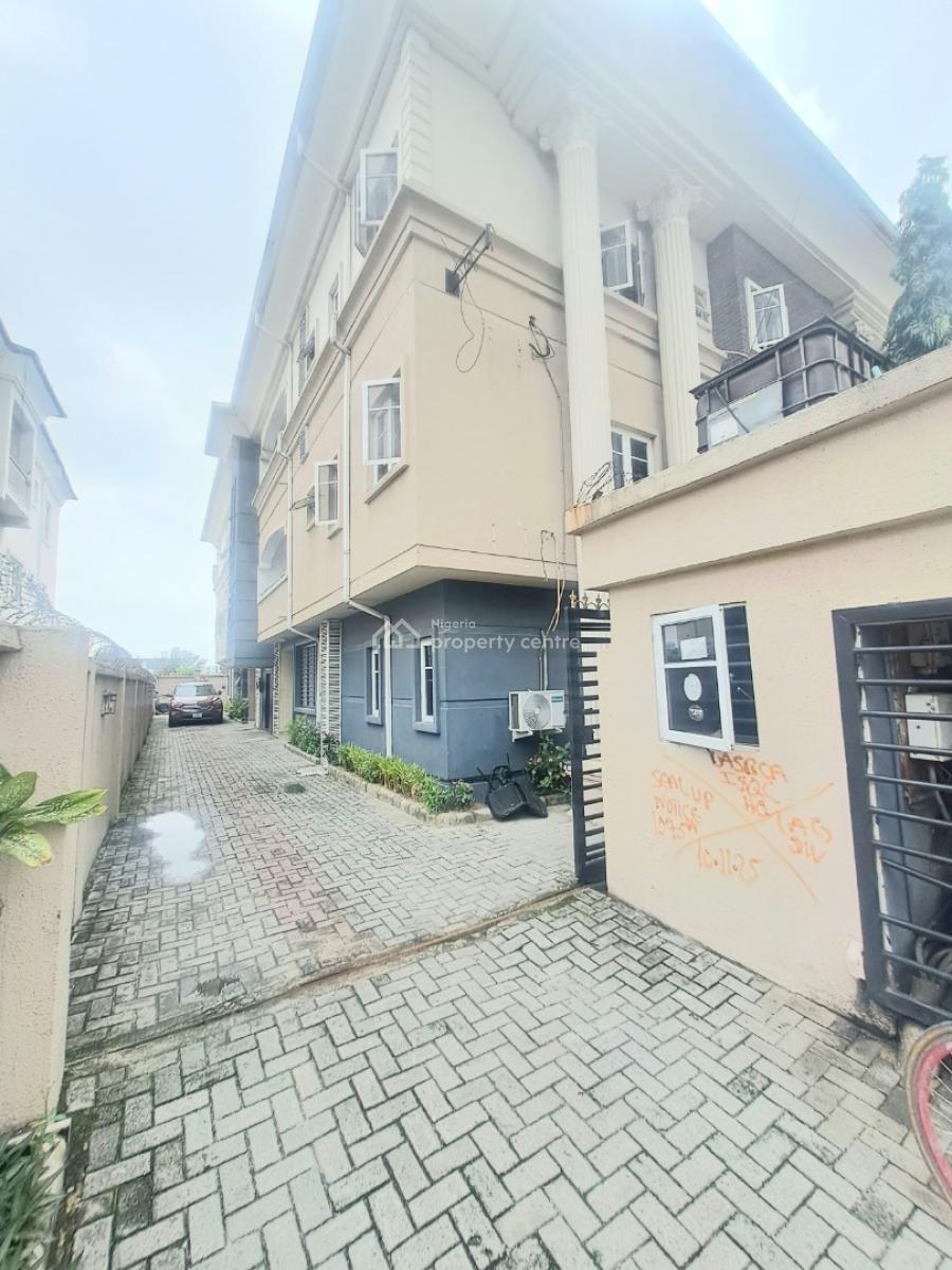Well Built 3 Bedroom Apartment in a Gated Estate, Ikate, Lekki, Lagos, Flat / Apartment for Rent