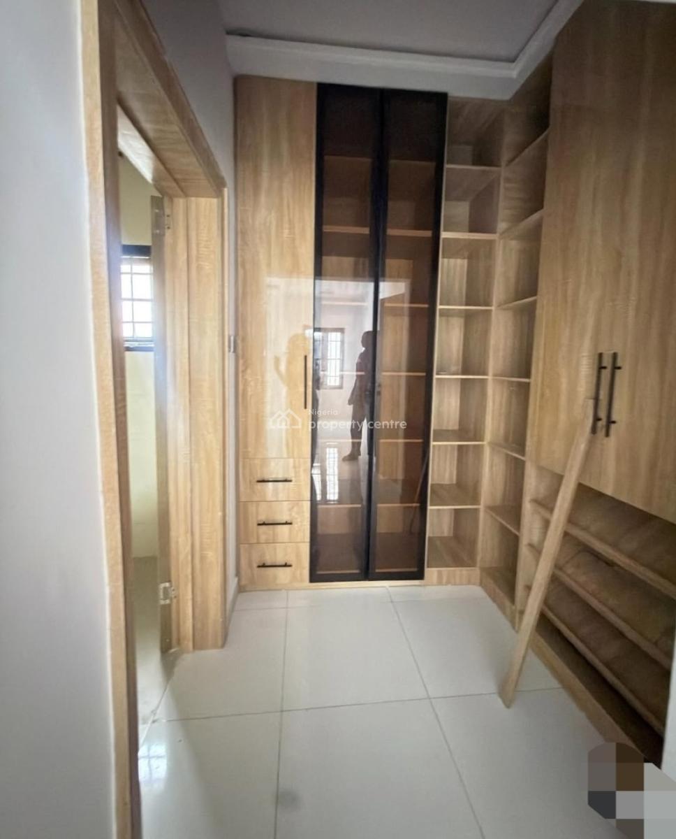 4 Bedrooms Fully Detached Duplex & 1 Bq, Adeniyi Jones, Ikeja, Lagos, Terraced Duplex for Sale