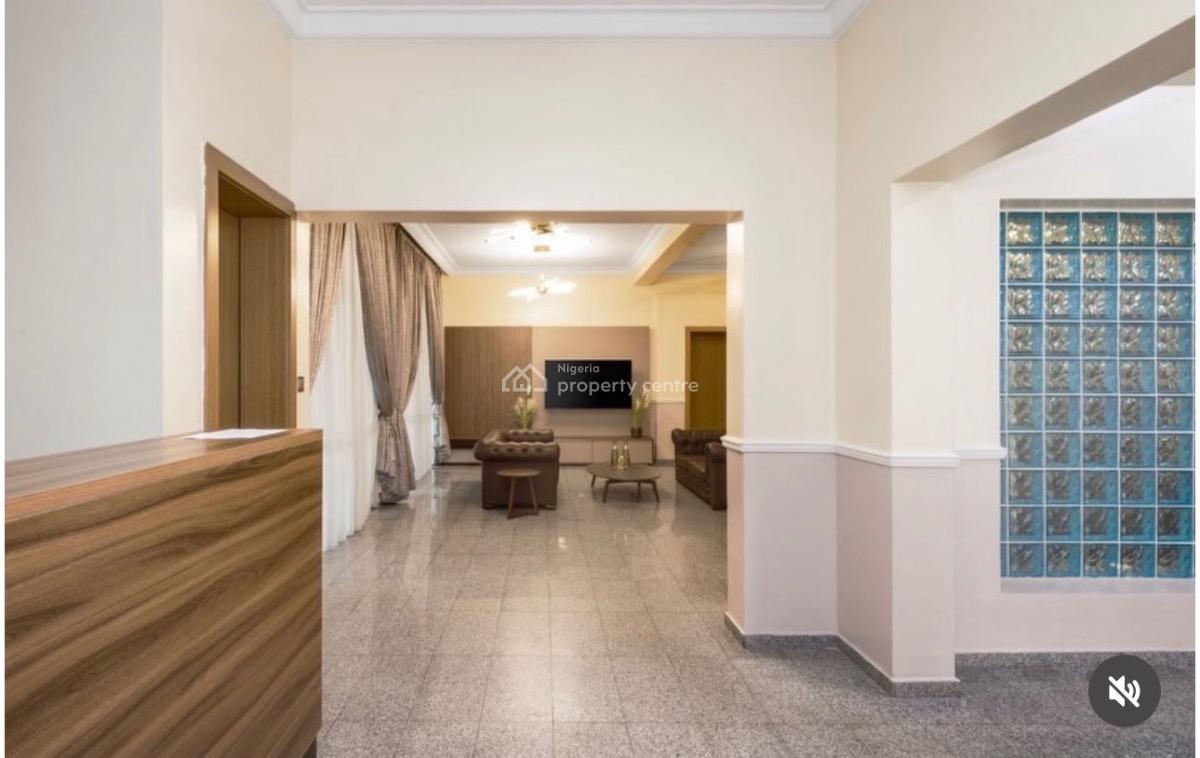 Exquisite 6 Bedrooms Apartments, Asokoro District, Abuja, Hotel / Guest House Short Let
