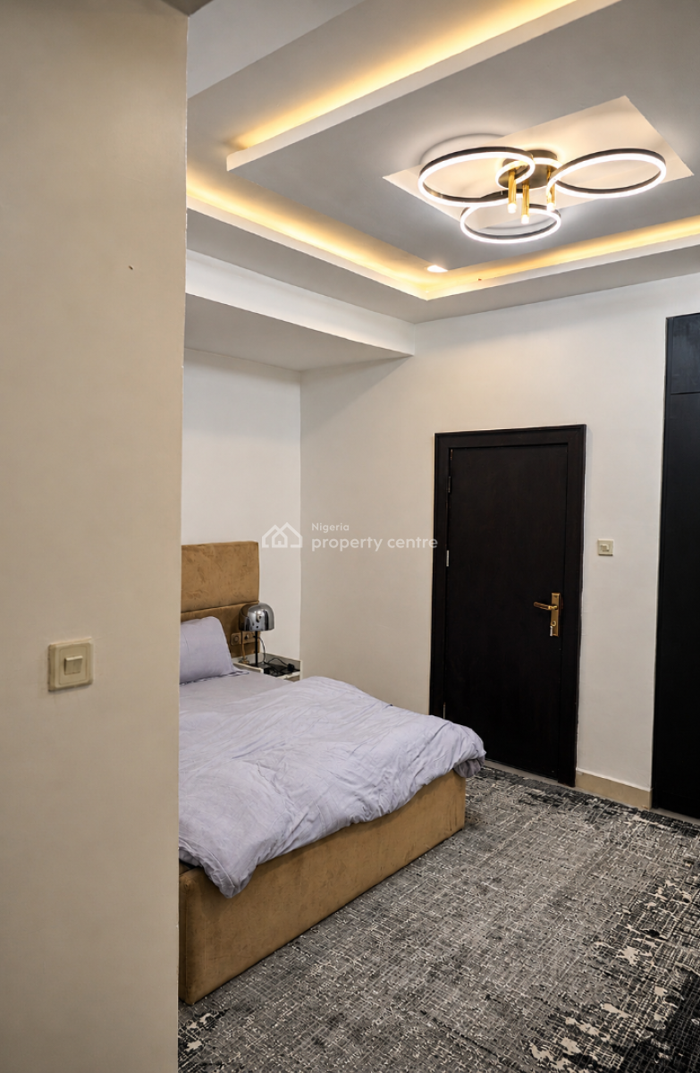 Exquisite 2-bedroom Apartment, Akinwunmi Ajibola Street, Gaduwa District, Abuja, Gaduwa, Abuja, Flat / Apartment Short Let