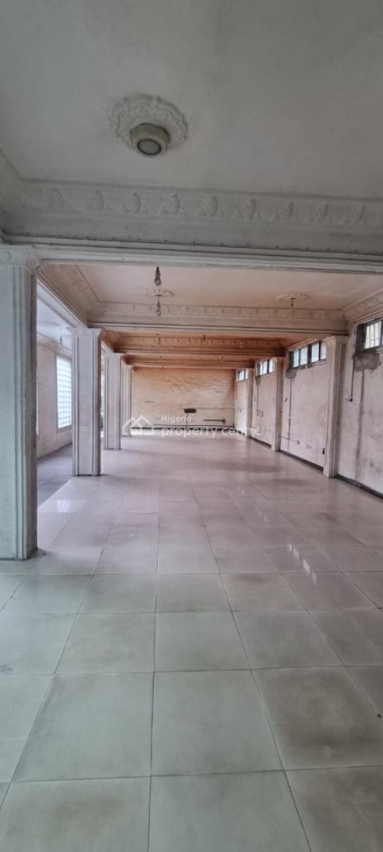 a Warehouse Comprises of Two Floors,viable, Opp Vgc Lekki Facing Lekki Epe Express, Lekki, Lagos, Warehouse for Rent