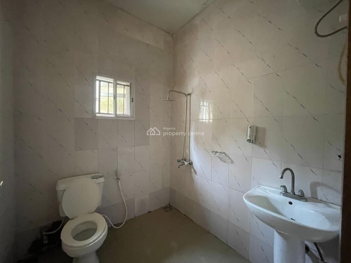 Luxury 3 Bedroom Apartment, Mobile Road, Ilaje, Ajah, Lagos, Flat / Apartment for Rent
