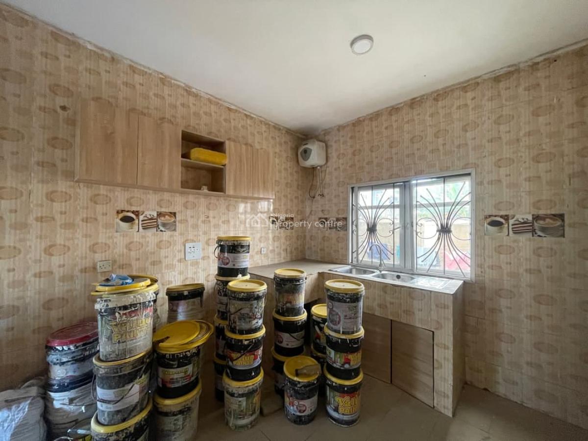 Luxury 3 Bedroom Apartment, Mobile Road, Ilaje, Ajah, Lagos, Flat / Apartment for Rent