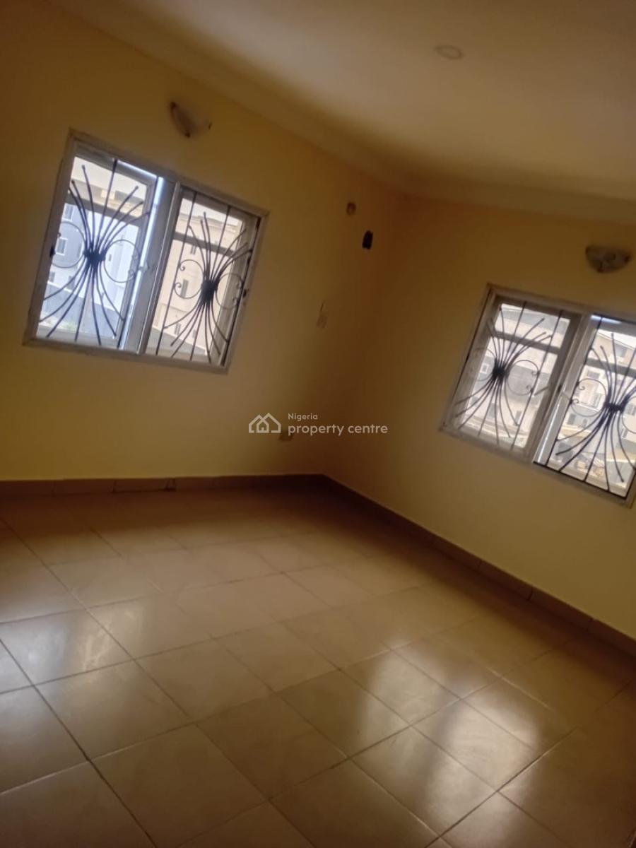Luxury 3 Bedroom Apartment, Mobile Road, Ilaje, Ajah, Lagos, Flat / Apartment for Rent