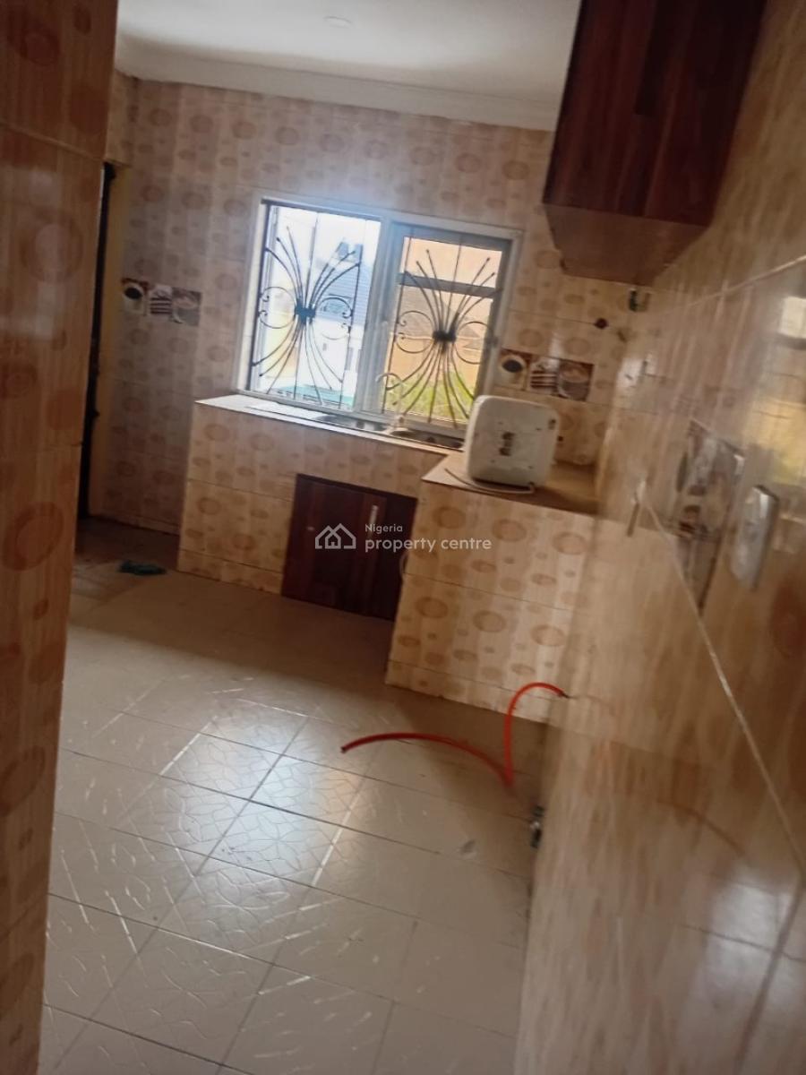 Luxury 3 Bedroom Apartment, Mobile Road, Ilaje, Ajah, Lagos, Flat / Apartment for Rent