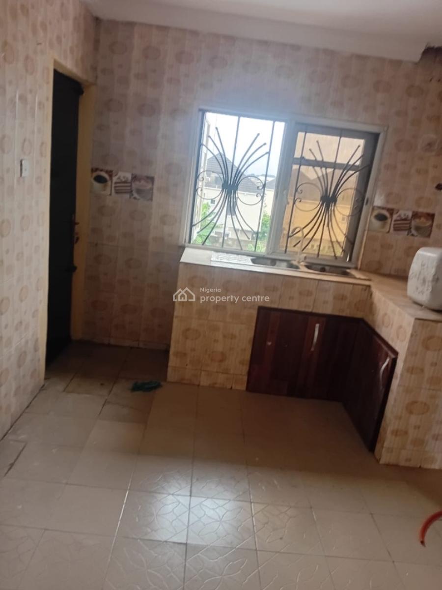 Luxury 3 Bedroom Apartment, Mobile Road, Ilaje, Ajah, Lagos, Flat / Apartment for Rent