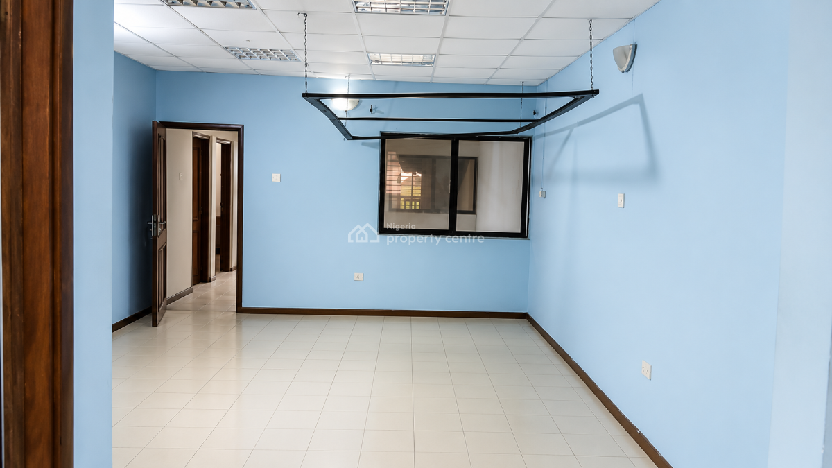 Commercial Property for Lease, Lekki Phase 1, Lekki, Lagos, Commercial Property for Rent
