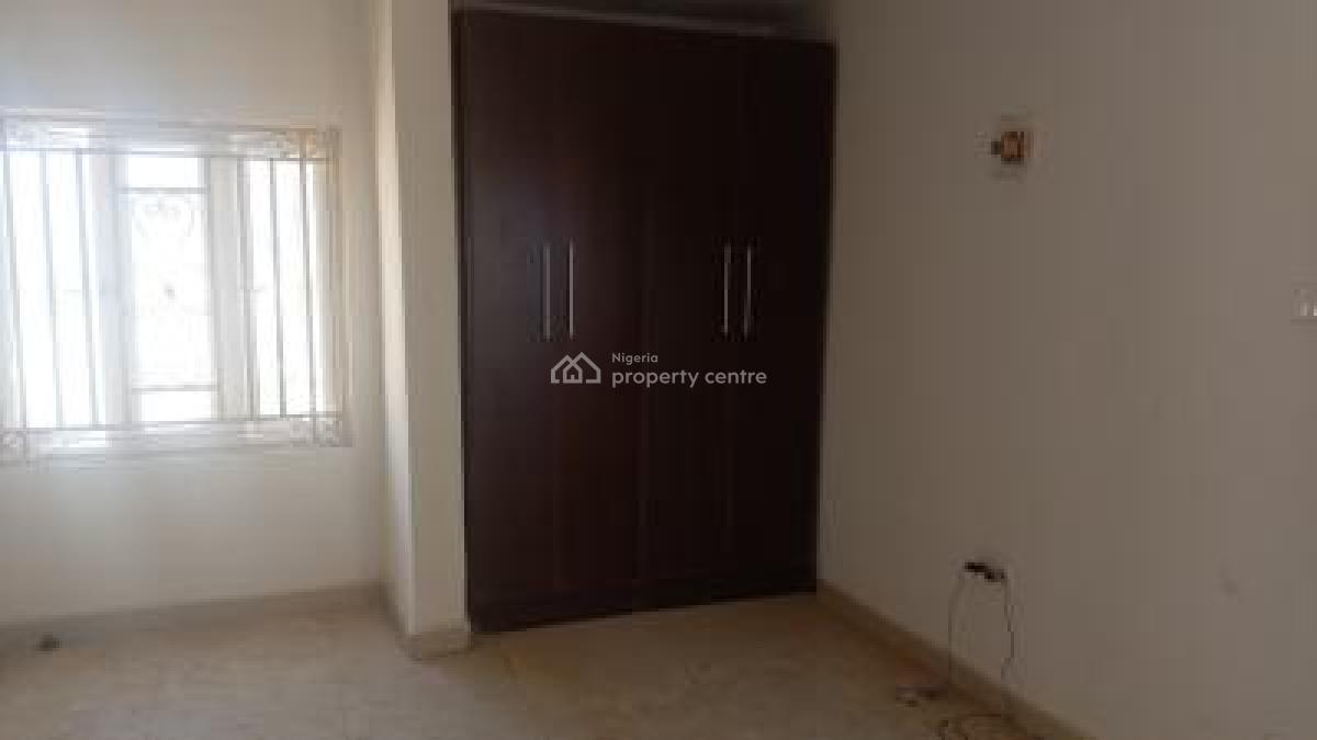 2-bedroom Apartment, Guzape District, Abuja, Flat / Apartment for Rent