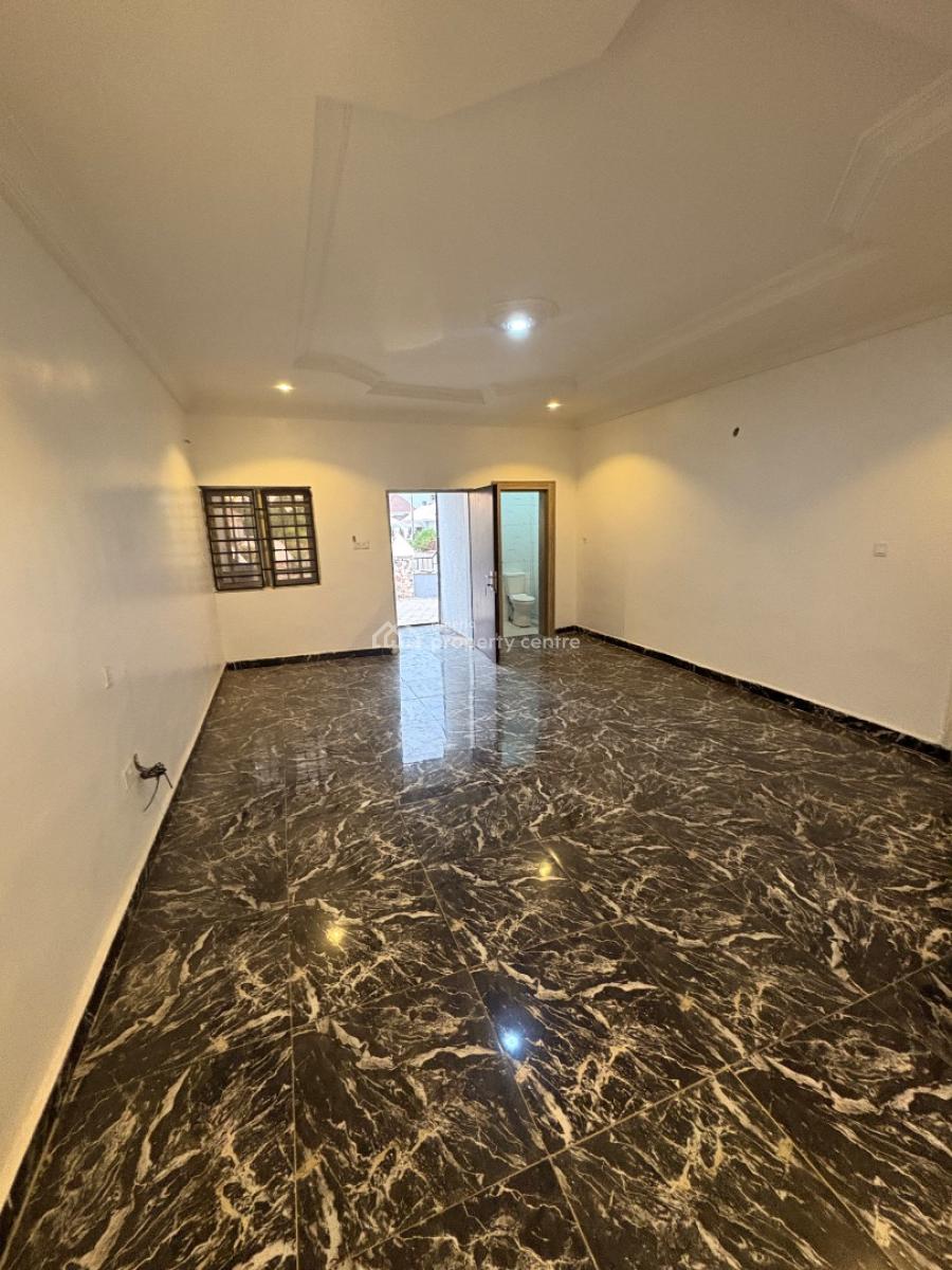 Standard 2-bedroom Bungalow, Von Axis, Lugbe District, Abuja, Semi-detached Bungalow for Rent