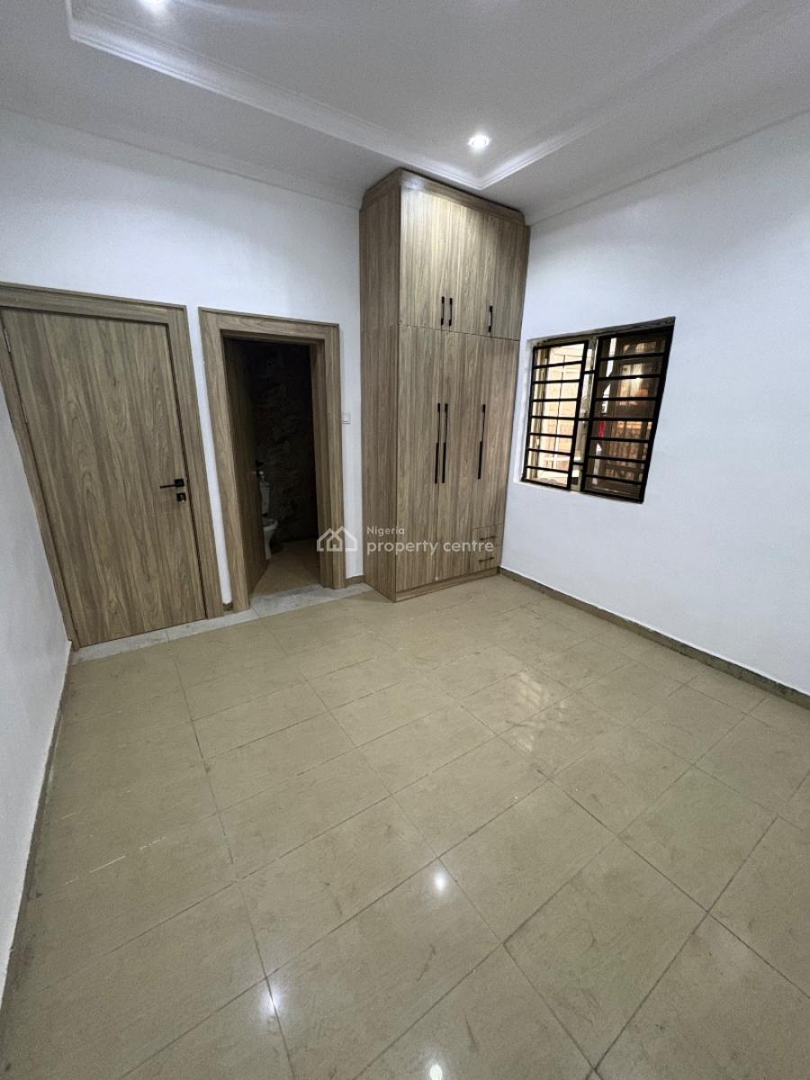 Standard 2-bedroom Bungalow, Von Axis, Lugbe District, Abuja, Semi-detached Bungalow for Rent