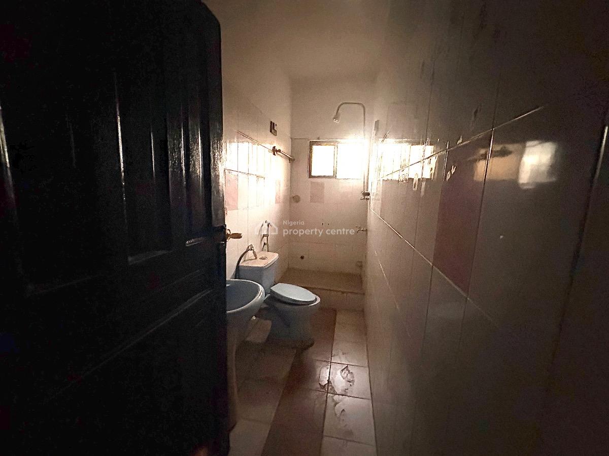 Newly Moved Out 1 Bedroom Flat, Wuse 2, Abuja, Flat / Apartment for Rent