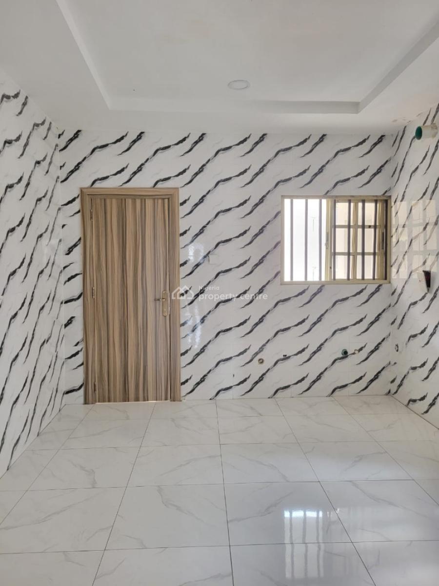 Spacious and Sharp 3 Bedroom Apartment, Mobil Road, Ajah, Lagos, Flat / Apartment for Sale