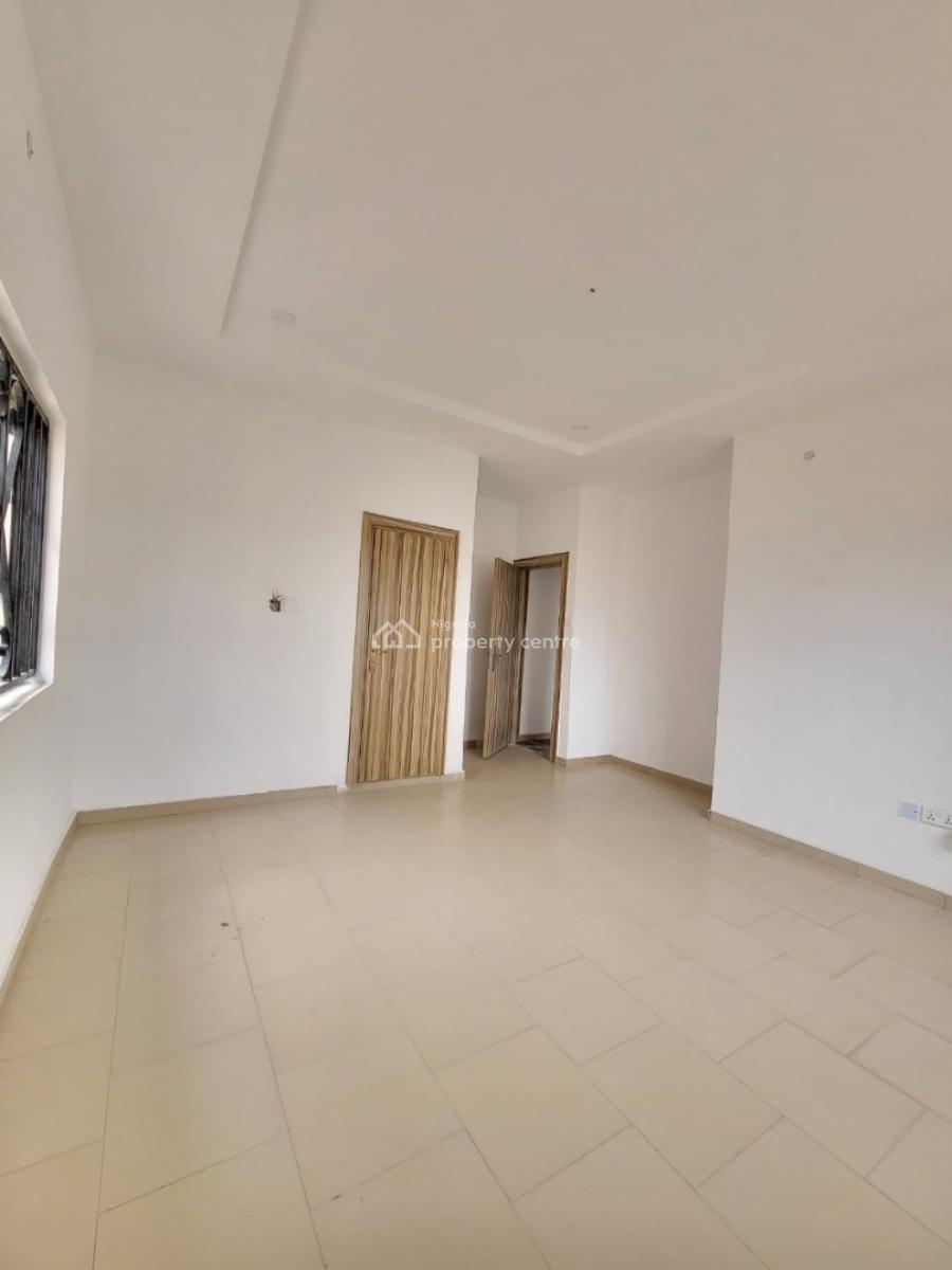Spacious and Sharp 3 Bedroom Apartment, Mobil Road, Ajah, Lagos, Flat / Apartment for Sale