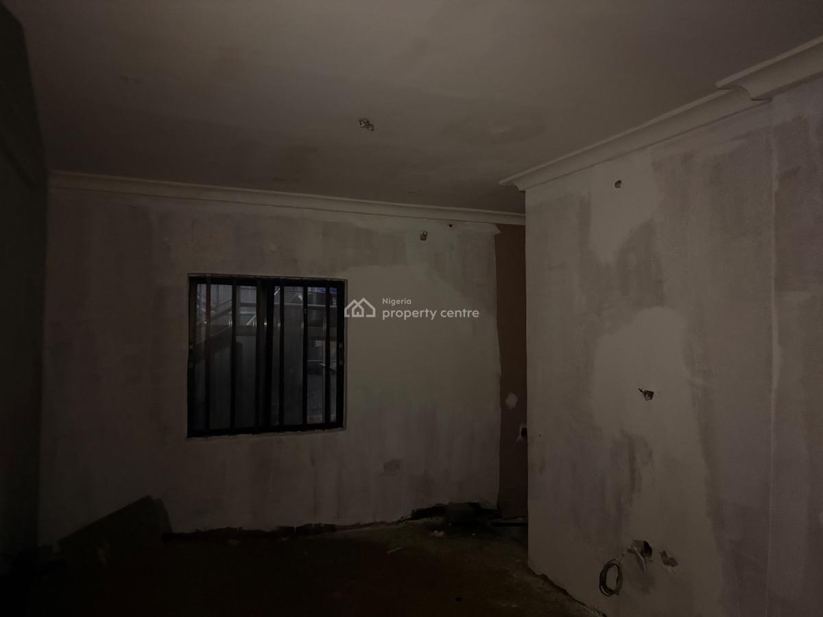Neatly Renovated 2 Bedroom Flat, Wuse 2, Abuja, Flat / Apartment for Rent