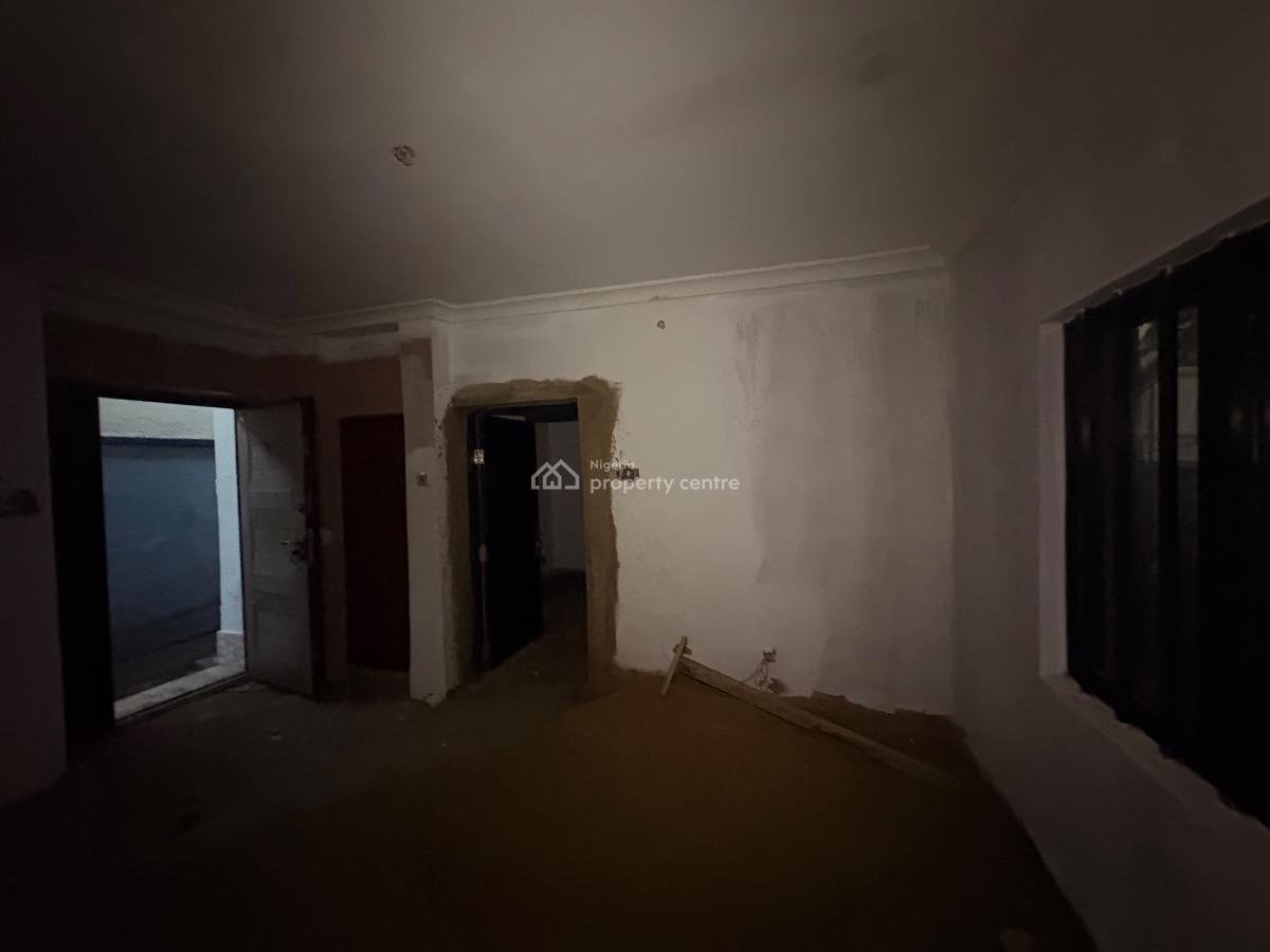 Neatly Renovated 2 Bedroom Flat, Wuse 2, Abuja, Flat / Apartment for Rent