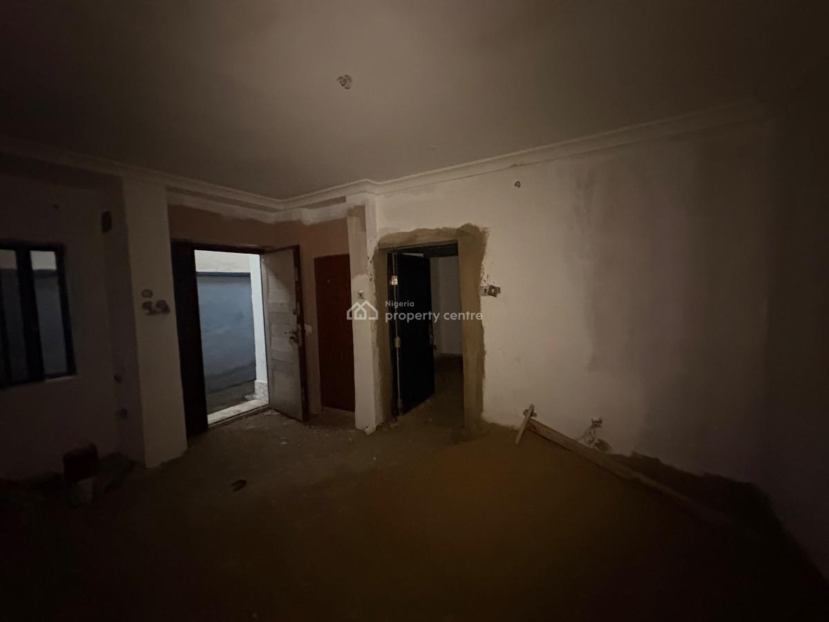 Neatly Renovated 2 Bedroom Flat, Wuse 2, Abuja, Flat / Apartment for Rent
