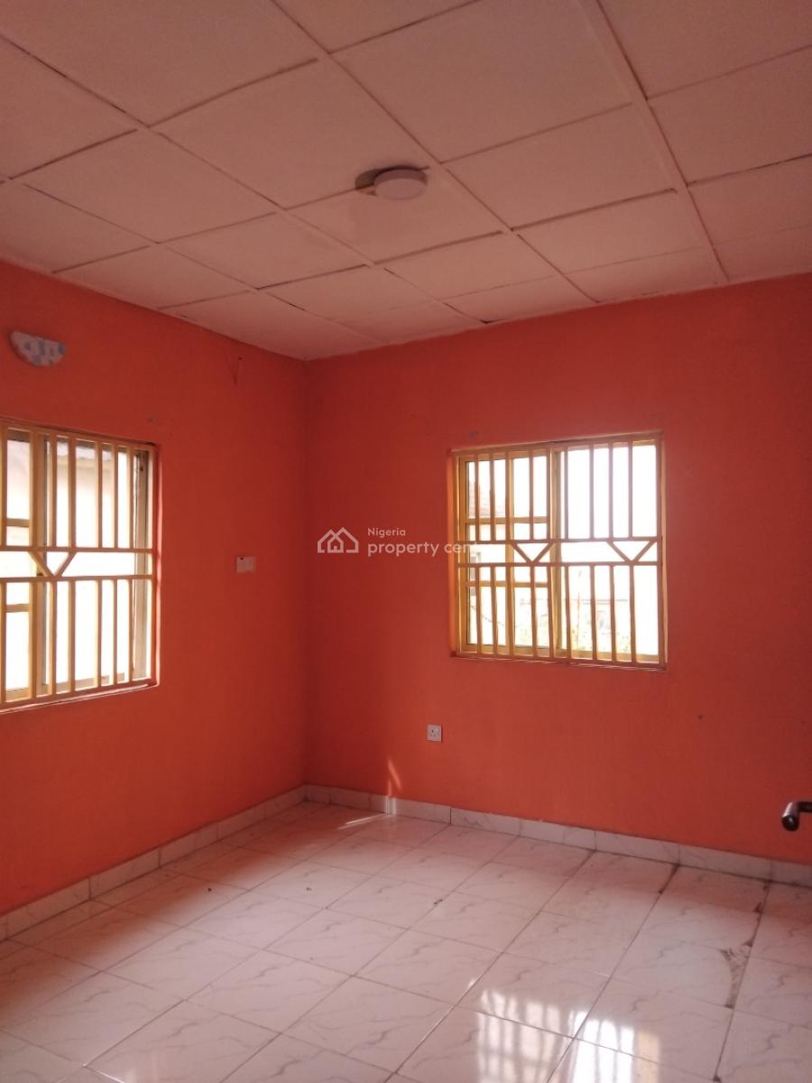 Upstairs Mini Flat, Okeira Off Addo Road, Ajah, Lagos, Mini Flat (room and Parlour) for Rent