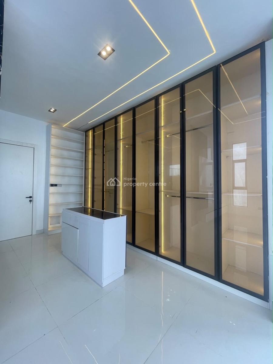 Astonishing 5 Bedroom Detached Duplex with Pool and Bq, Ikota, Lekki, Lagos, Detached Duplex for Sale